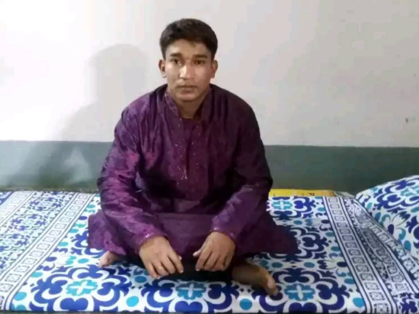টোকাই সুজন। ছবি: সংগৃহীত