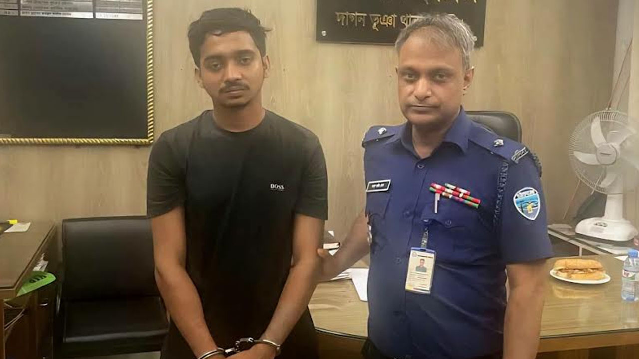 জাইমা রহমানকে নিয়ে ফেসবুকে আপত্তিকর মন্তব্য, যুবক গ্রেপ্তার
