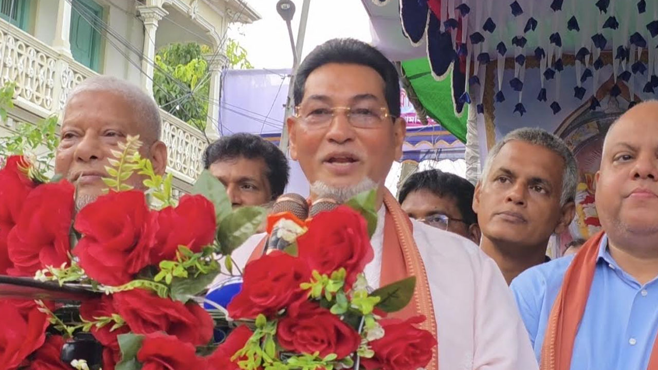 গত দুই বছরে একটি মন্দিরেও হামলা হয়নি: চিফ হুইপ