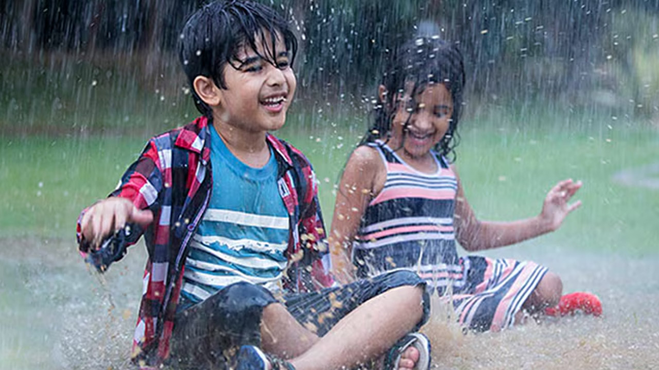বর্ষায় শিশুদের অসুস্থতার কারণ হতে পারে এই খাবারগুলো