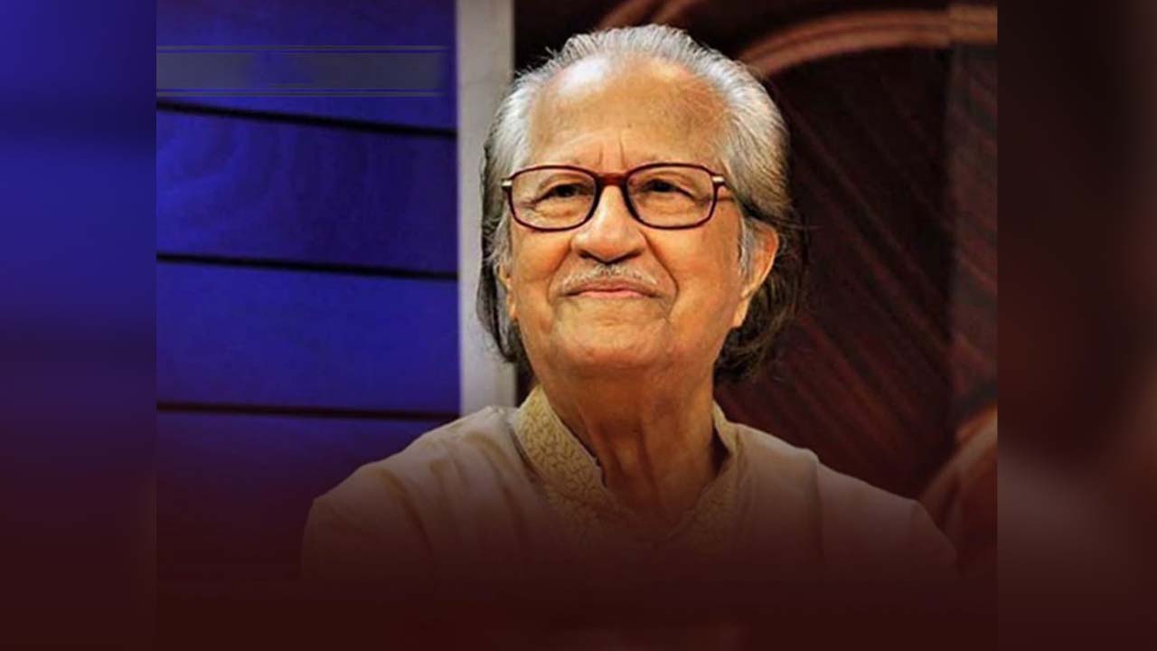 মুস্তাফা মনোয়ারকে শ্রদ্ধা জানাতে শহীদ মিনারে মানুষের ভিড় 