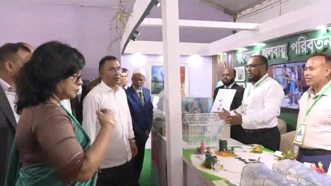 নোবিপ্রবি অধ্যাপকের গবেষণার প্রশংসা করলেন প্রধানমন্ত্রী