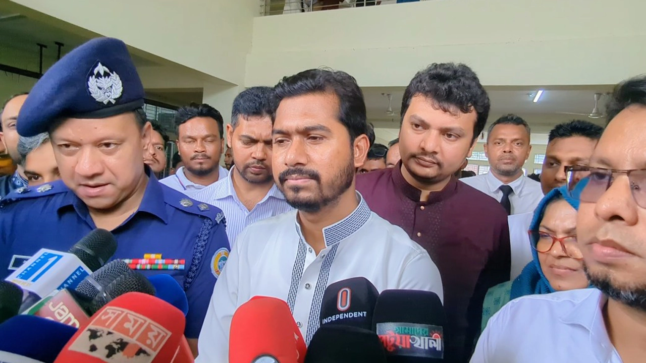 প্রায় সব হাসপাতালেই জনবল সংকট রয়েছে: নুরুল হক নুর