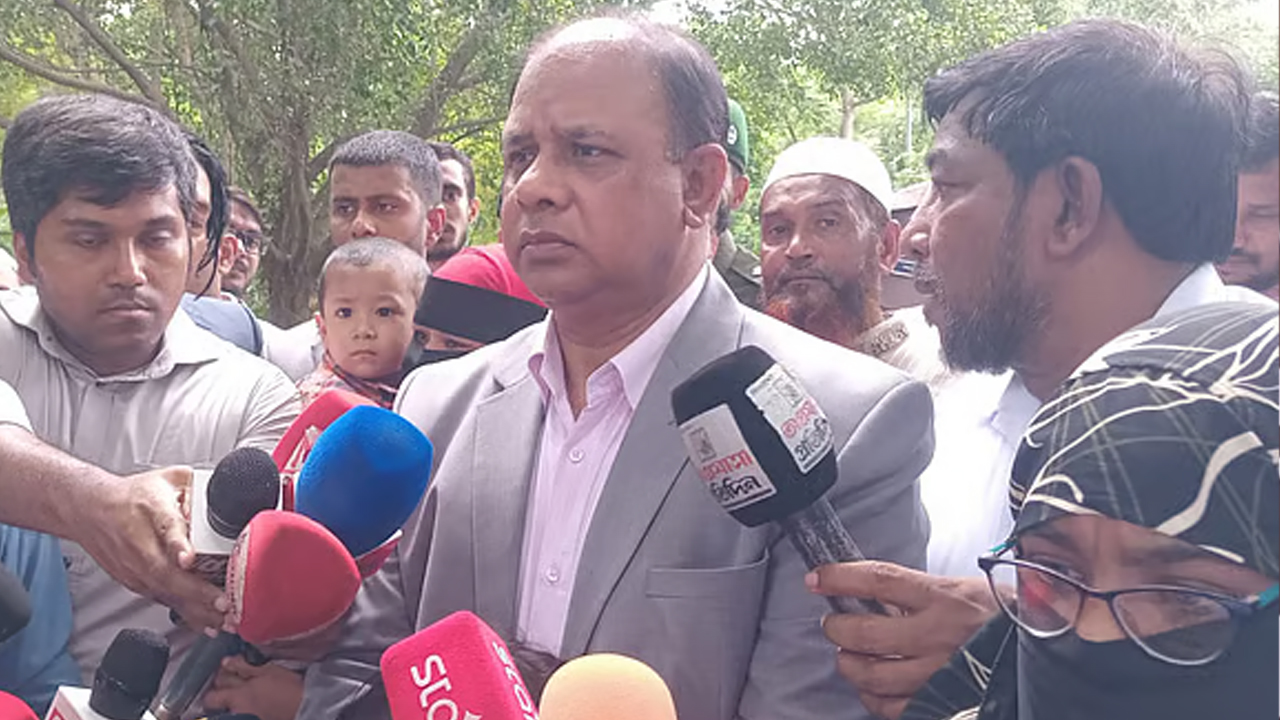 জুলাইয়ে অনেকের মরদেহ হাসপাতাল থেকে নদীতে ভাসিয়ে দেওয়া হয়েছিল: চিফ প্রসিকিউটর