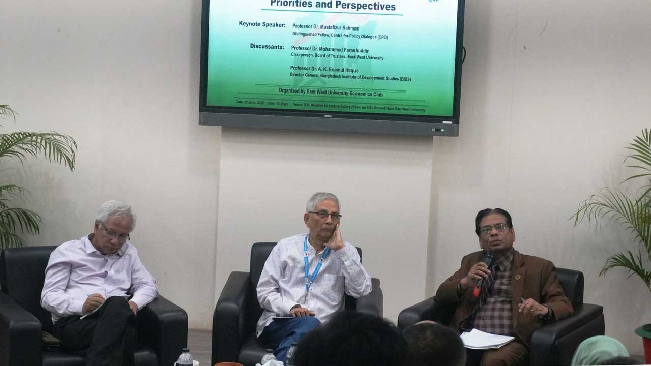 ‘২০২৬-২৭ অর্থবছরে আরও ১৮ ভাগ রাজস্ব আদায় প্রায় অসম্ভব’