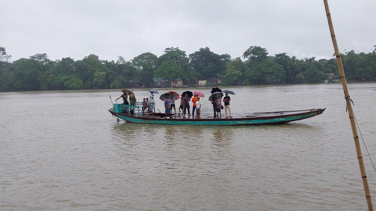 সুনামগঞ্জে সুরমা নদীর পানি স্থিতিশীল, ভারী বৃষ্টির পূর্বাভাস
