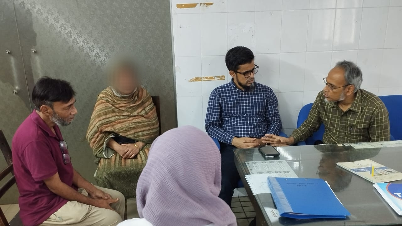 রামিসার মায়ের চিকিৎসা অব্যাহত, পাশে থাকার আশ্বাস বিএনপি নেতার