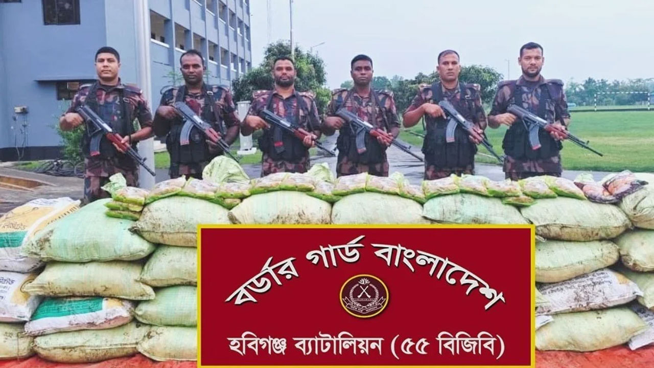 ১৮ লাখ টাকা মূল্যের ভারতীয় ফুসকা জব্দ