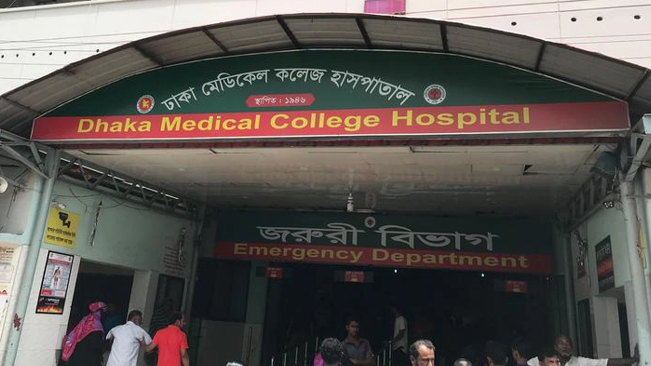 তেজগাঁও রেলগেটে ছুরিকাঘাতে অজ্ঞাত ব্যক্তি নিহত