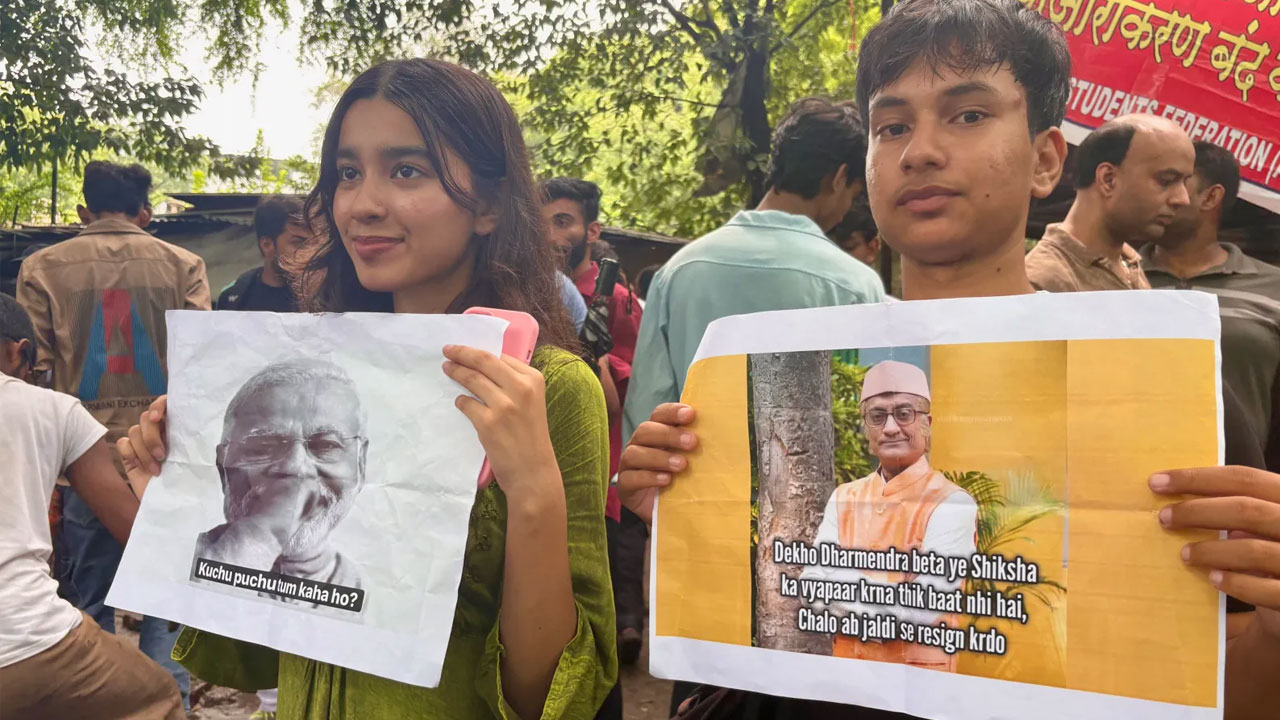 ভারতের আন্দোলনে রসদ যোগাচ্ছে ব্যাঙ্গাত্মক মিম ও রিলস