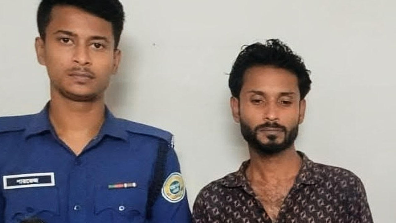 ইয়াবাসহ গ্রেপ্তারের পর ইউনিয়ন ছাত্রদল নেতা বহিষ্কার