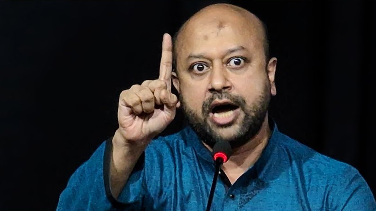 শত কোটি টাকা ক্ষতিপূরণ চেয়ে ব্যারিস্টার ফুয়াদকে আইনি নোটিশ