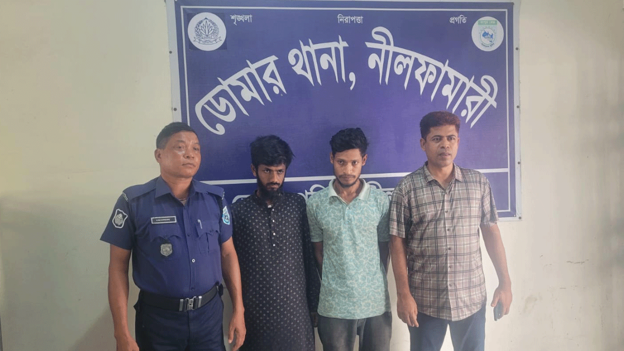 মাদকসেবনের সময় মামা-ভাগনে আটক