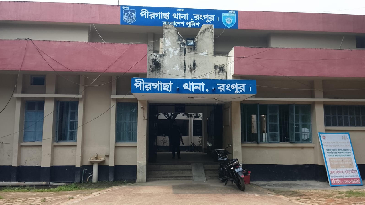 তৃতীয় শ্রেণির ছাত্রীকে ধর্ষণের অভিযোগে প্রতিবেশী দাদা গ্রেপ্তার