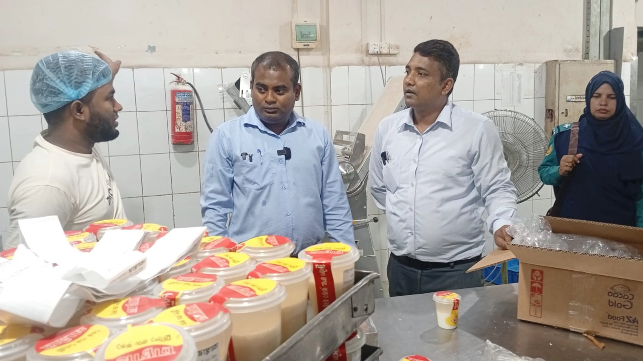 মেয়াদোত্তীর্ণ পণ্য দিয়ে খাবার উৎপাদন ও অগ্রিম তারিখ, ২ লাখ টাকা জরিমানা