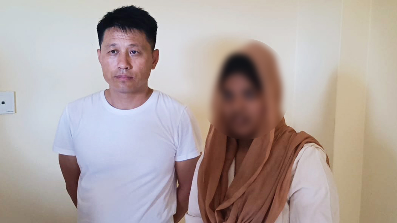 কাগজপত্রে নানা অসঙ্গতি, পুলিশের সহযোগিতায় মেহেরপুর ছাড়লেন চীনা নাগরিক