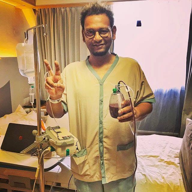 হাসপাতালে চিকিৎসাধীন সাইদুস সালেহীন খালেদ সুমন।
