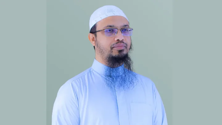 বন্ধ হয়ে গেল আহমাদুল্লাহর সাত বছর চলা সাপ্তাহিক লাইভ ‘শরয়ী সমাধান’, আসছে নতুন অনুষ্ঠান
