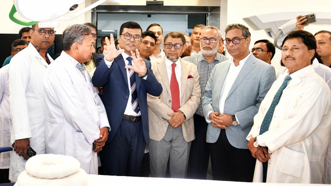 পূর্ণ সুস্থ না হলে ডেঙ্গু রোগীরা ছাড়পত্র পাবেন না: স্বাস্থ্যমন্ত্রী