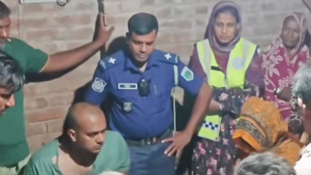 আপত্তিকর অবস্থায় যুবদল নেতা আটক, পরে দল থেকে বহিষ্কার