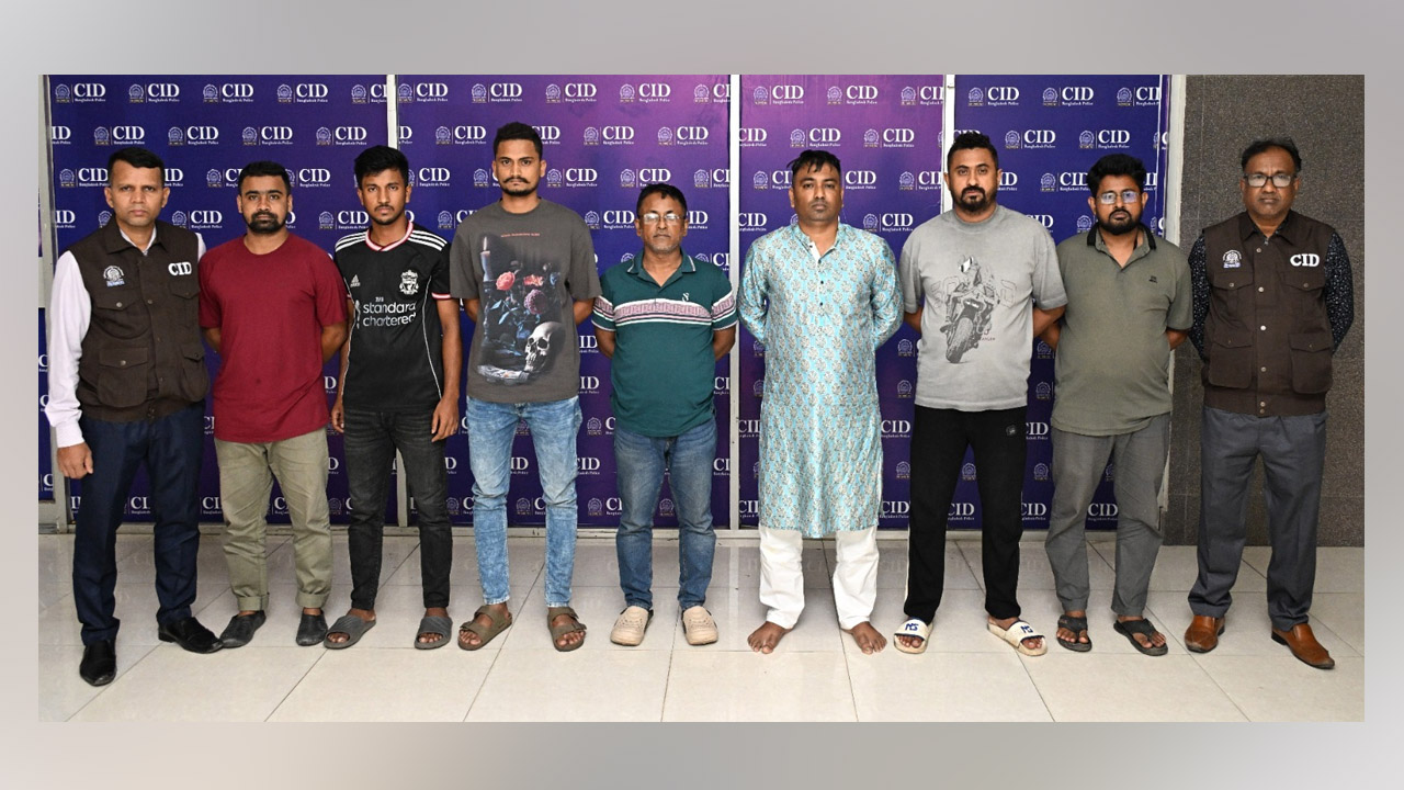 পাসপোর্ট জালিয়াতি চক্রের ৭ সদস্য গ্রেপ্তার, উঠে এলো চাঞ্চল্যকর তথ্য