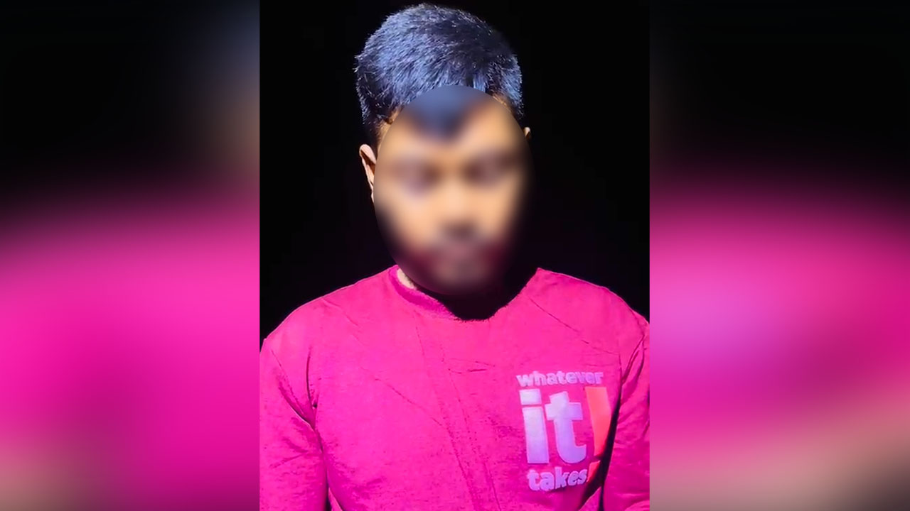 ইয়াবা বিক্রির সময় ধরা পড়লেন ফায়ার সার্ভিস কর্মী