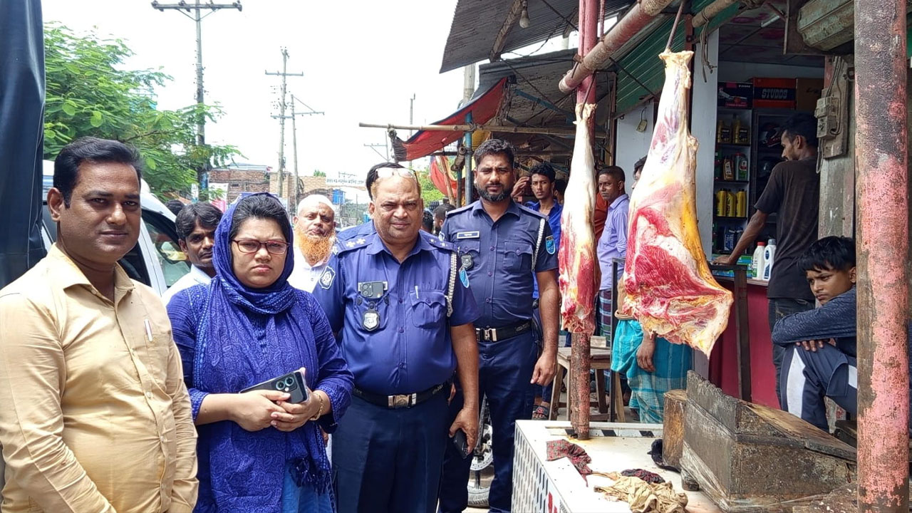গরুর পচা মাংস বিক্রির দায়ে ৫০ হাজার টাকা জরিমানা