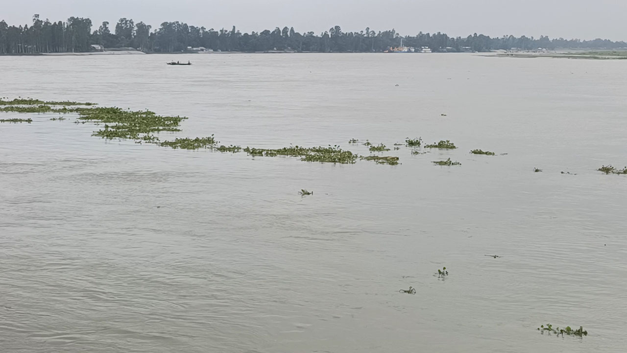 কুড়িগ্রামে দুধকুমার নদের পানি বিপৎসীমার ওপরে, বন্যার শঙ্কা