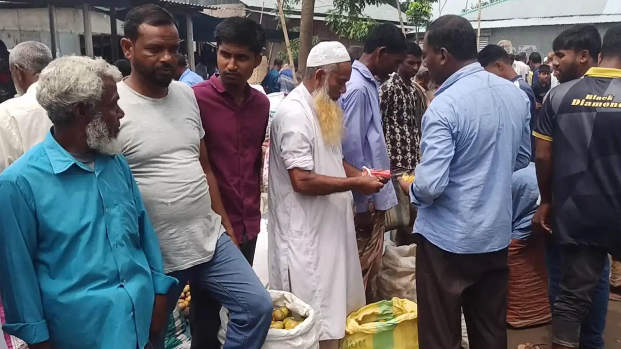 ছবি: এশিয়া পোস্ট