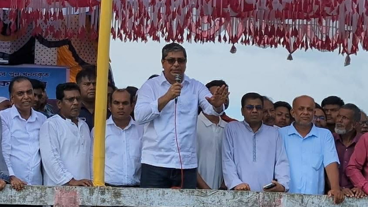 নিরাপদ ও বাসযোগ্য বাংলাদেশ গড়ে তোলা সরকারের অগ্রাধিকার: শাহে আলম