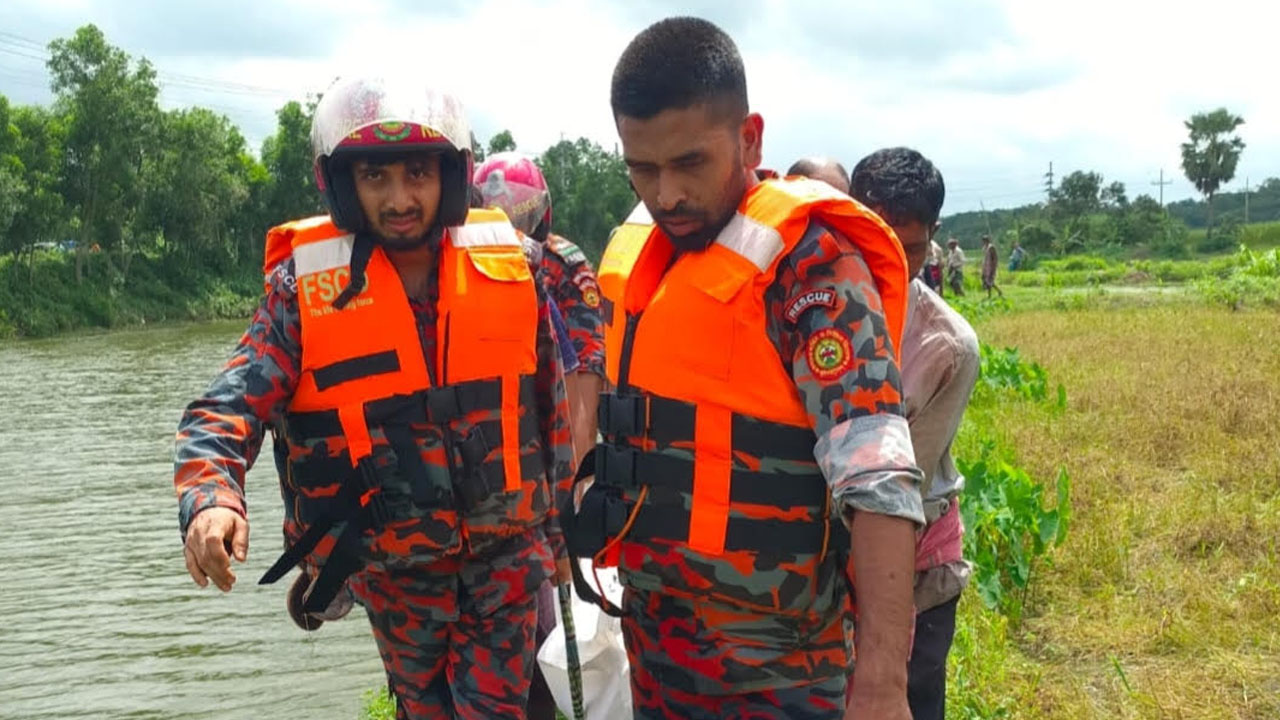 মাছের ঘেরে মিলল যুবকের লাশ