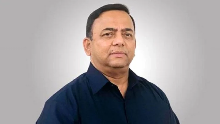 বিমানবন্দরে নয়, শপিং মলে ডেকে বেনজীরকে ধরিয়ে দেন এমপি বন্ধু