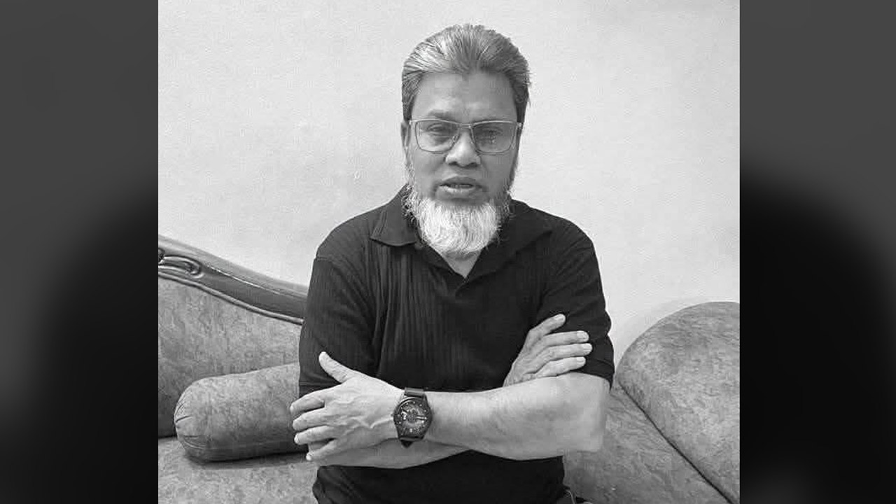 সাংবাদিক আবু হেনা রাসেল আর নেই