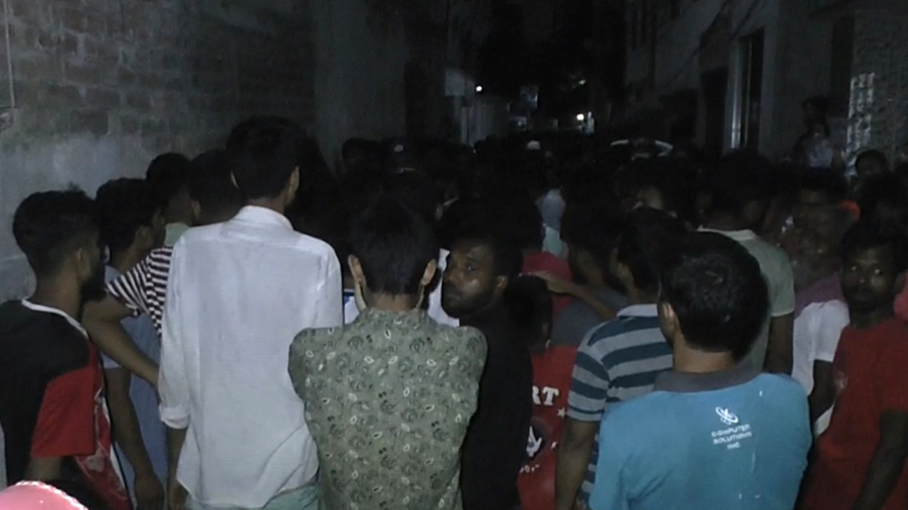 ছিনতাইয়ের অভিযোগে বাসা থেকে তুলে এনে যুবককে হত্যা