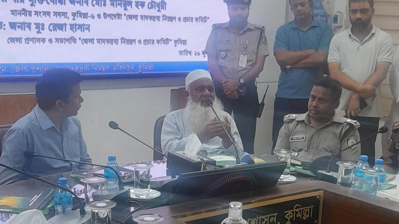 সরকার ব্যবস্থা না নিলে পদত্যাগ করার হুঁশিয়ারি এমপি মনিরুলের
