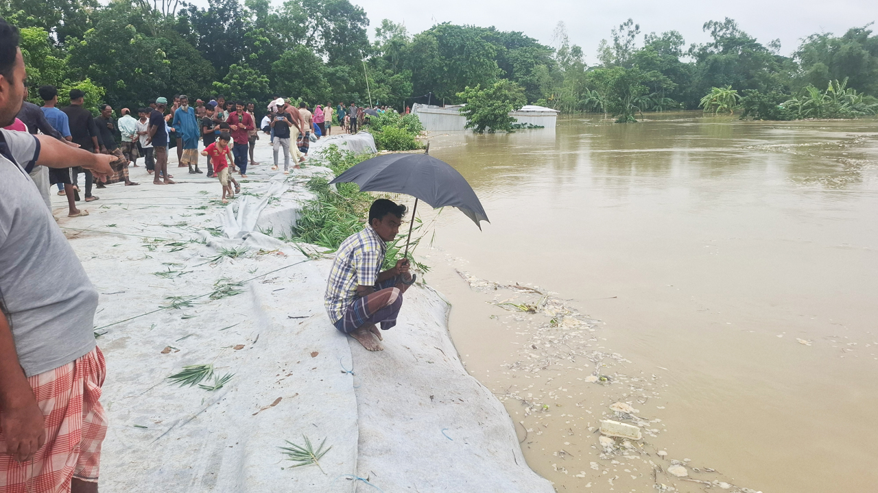 হবিগঞ্জে নদ-নদীর পানি বৃদ্ধি, খোয়াই নদীতে ভাঙনের শঙ্কা