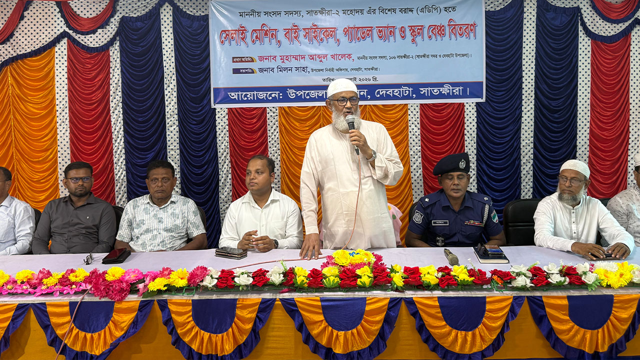সরকারি সম্পদ নিজের মনে করে সংরক্ষণ করতে হবে: আব্দুল খালেক