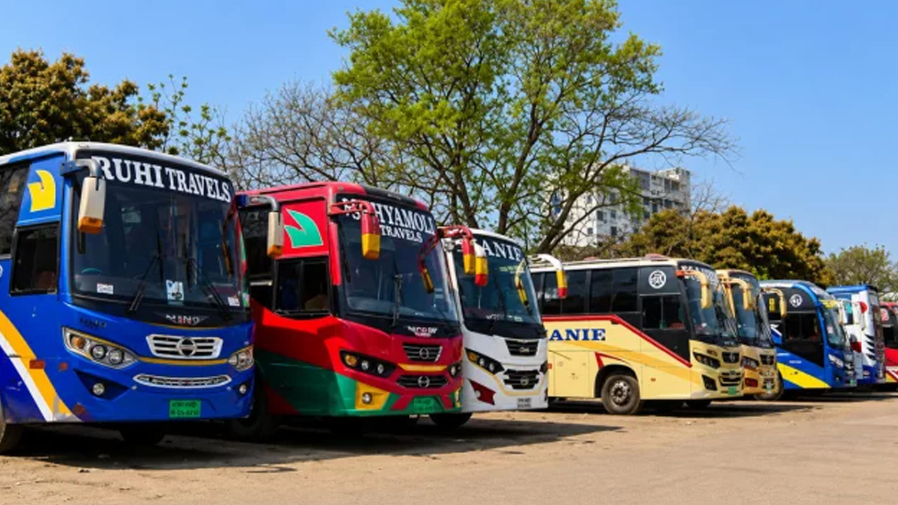 রাজশাহী থেকে সব রুটের বাস চলাচল বন্ধ