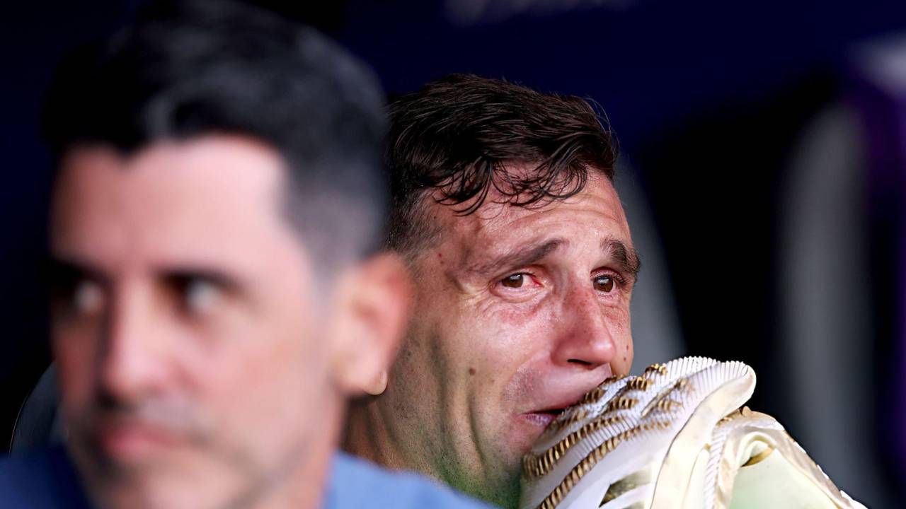 martinez crying