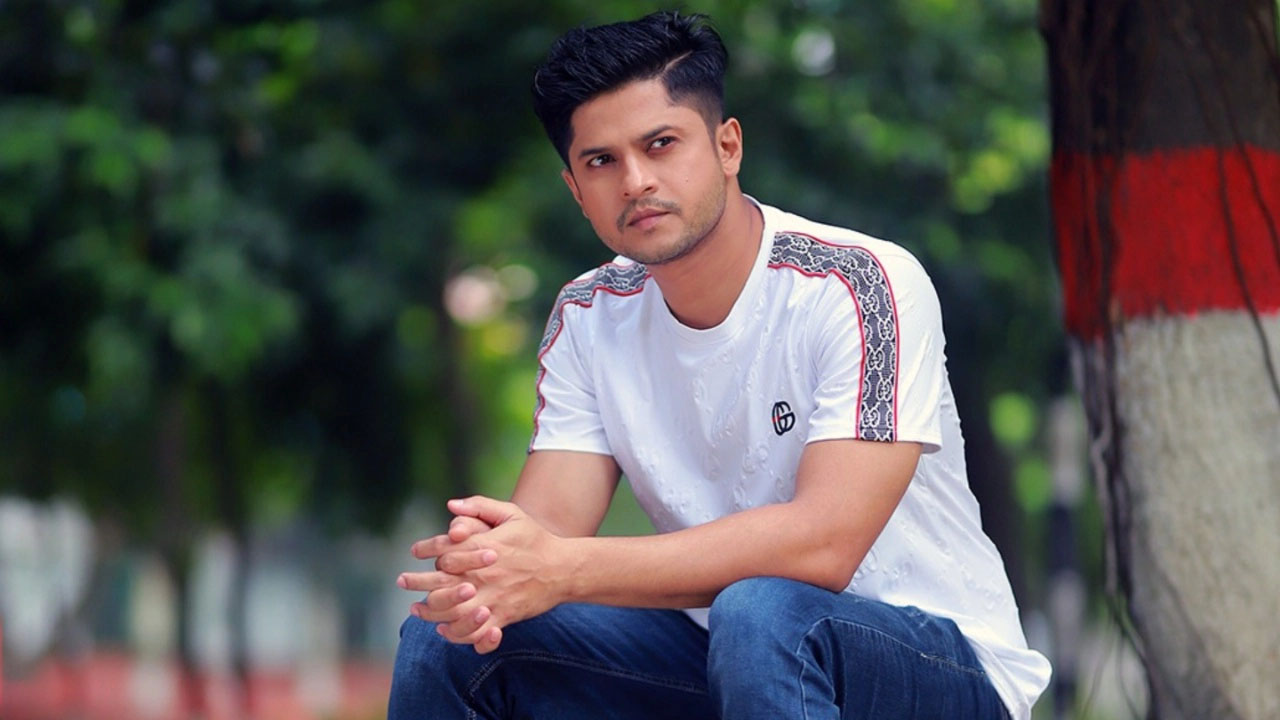 আল্লাহ যেন সবাইকে এই দুর্যোগ মোকাবিলা করার শক্তি দেন: নিলয় 