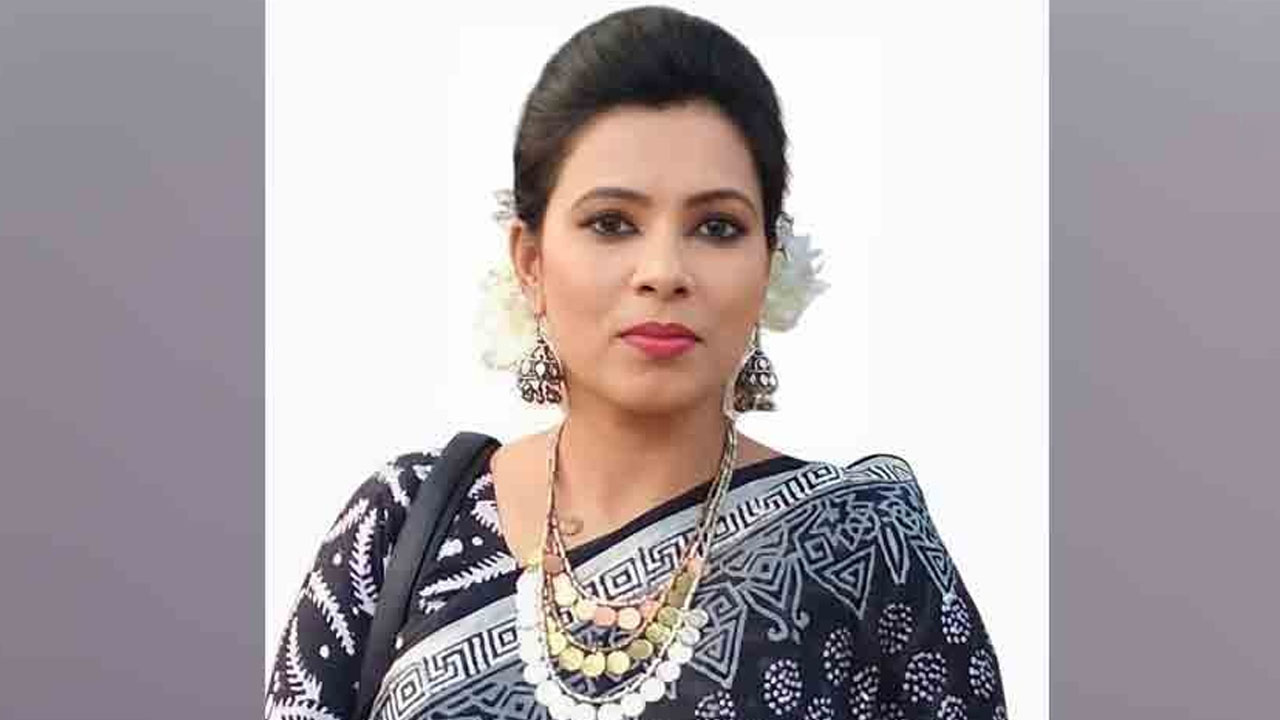 বাংলাদেশের রাজনীতি পরিবর্তনের সূচনা হয়েছে: নাদিয়া পাঠান