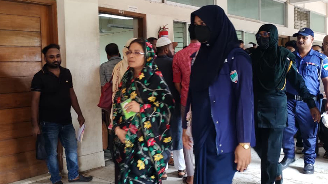 কারাবন্দি সাবেক এমপি লায়লা পারভীনকে হত্যা মামলায় গ্রেপ্তারের নির্দেশ