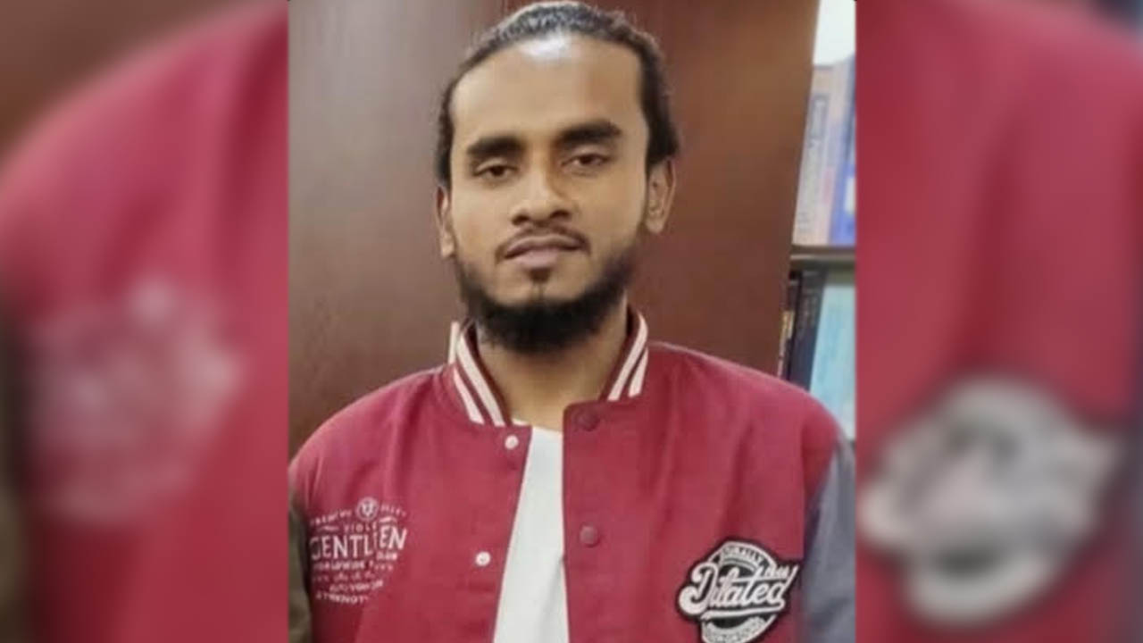 জুলাই আন্দোলনে নিহত শহীদ পাভেলের পরিবারে আজও থামেনি কান্না