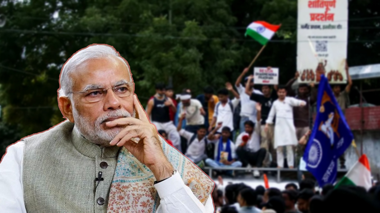 বিক্ষোভে রণক্ষেত্র দিল্লি, সংসদ ভবন ছাড়লেন মোদি