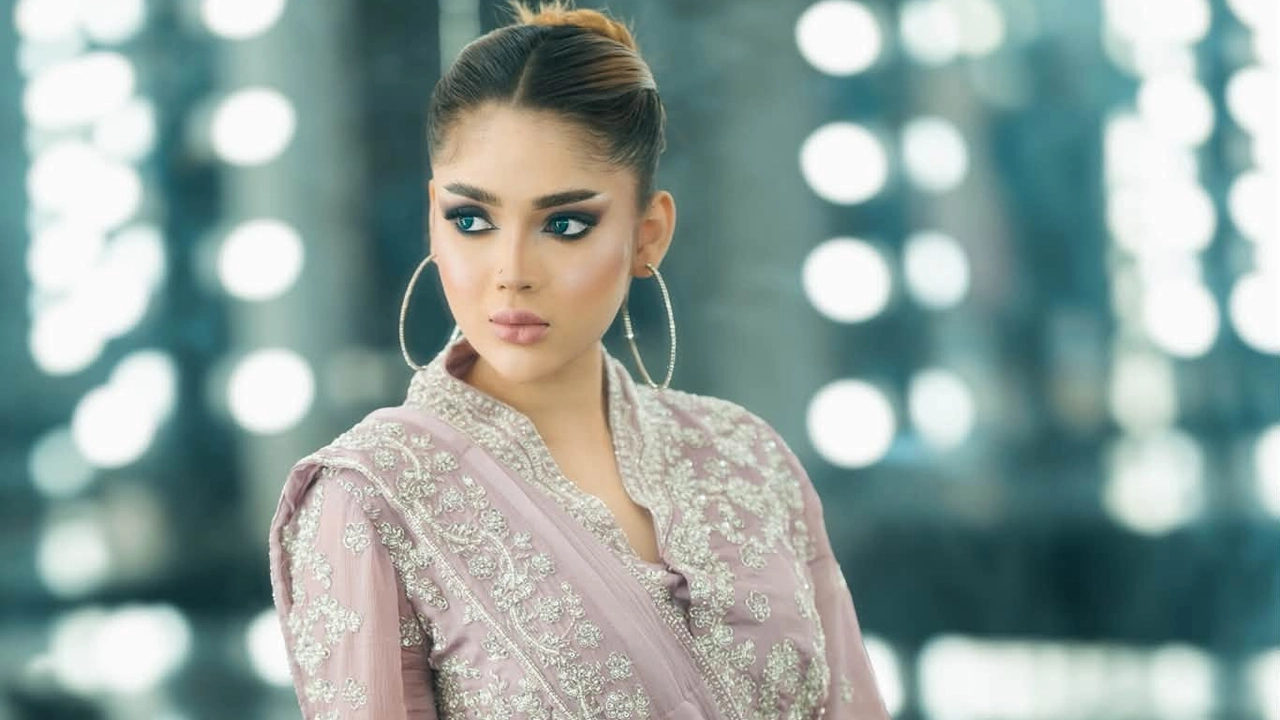 গোয়েন্দা চরিত্রে সিফাত নুসরাত