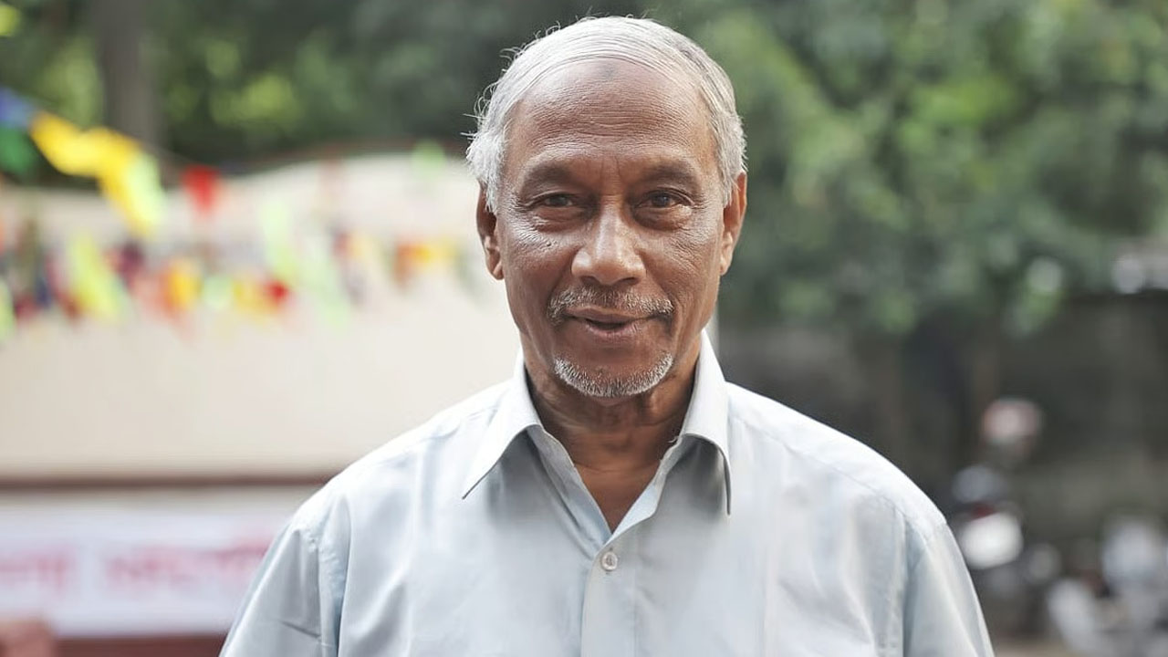‘রাজনৈতিক সদিচ্ছা থাকলে বিদেশে হাত পাততে হতো না’