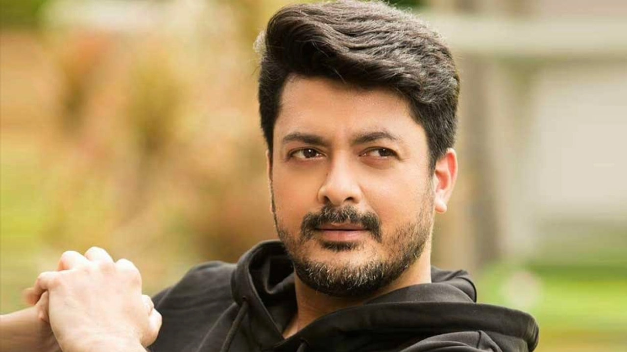 সৃজিতের ‘কানাইচরণ’ হয়ে পর্দায় ফিরছেন যীশু
