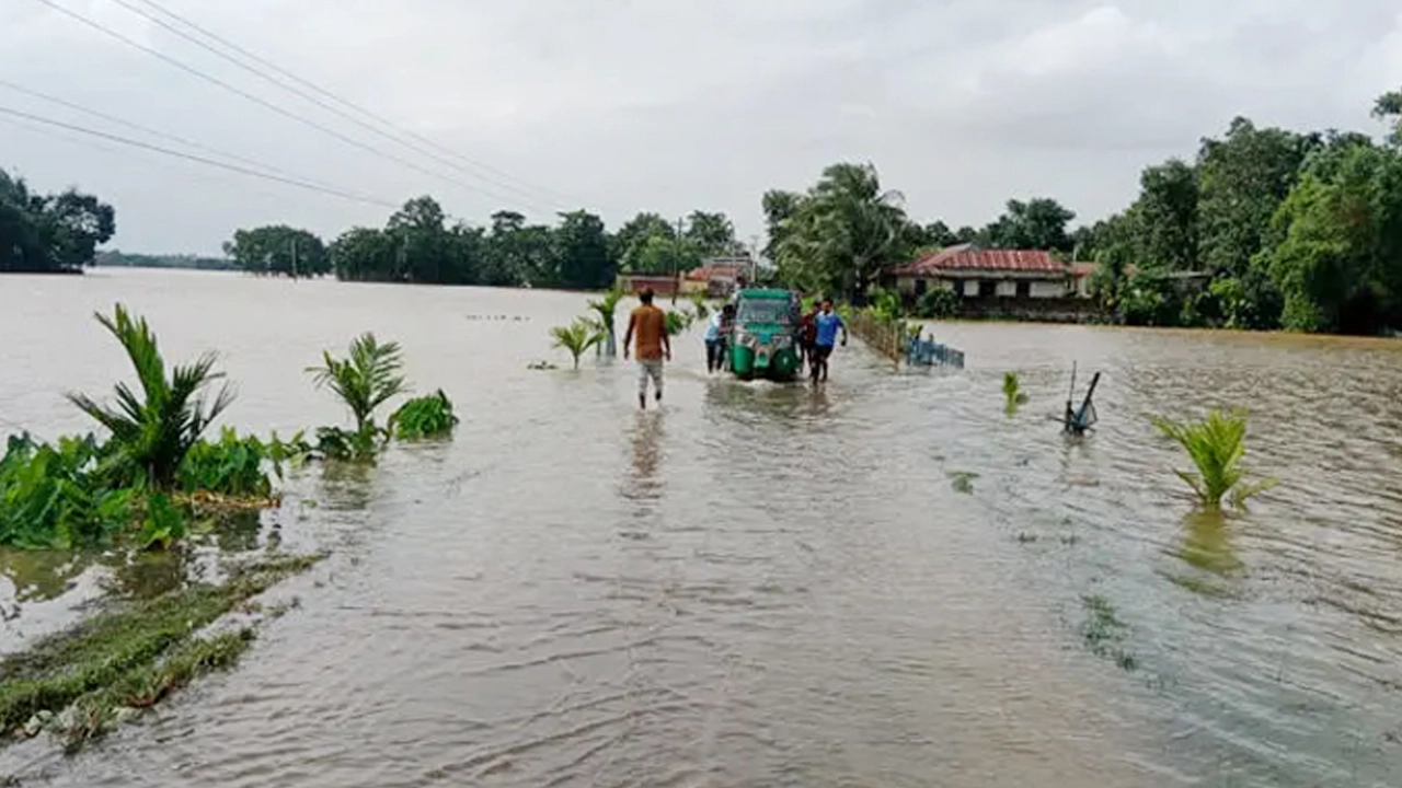 বন্যায় ৫৯ উপজেলা প্লাবিত, মৃত্যু বেড়ে ৫১