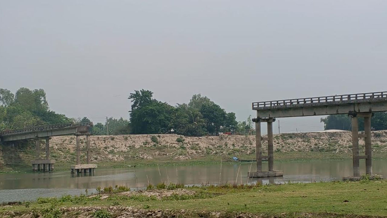 ছবি: এশিয়া পোস্ট