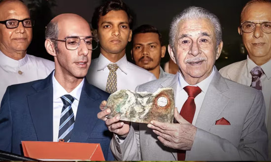 মেড ইন ইন্ডিয়া: আ টাইটান স্টোরি